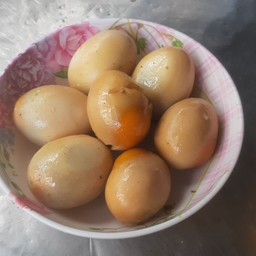 ใข่พะโล้