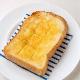 บ้านยายแก้ม