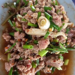 ลาบเนื้อ