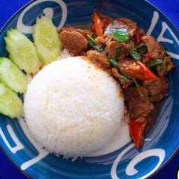 ข้าวพริกแกง
