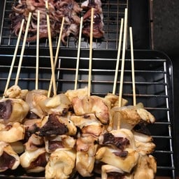 ล่าหมึกหน้าวัด