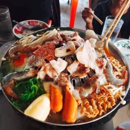 สุกัญญาหมูกะทะ