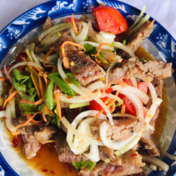 ยำเนื้อย่าง