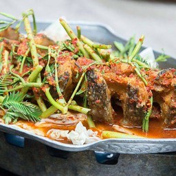 ปลาช่อนแกงส้มแป๊ะซะ