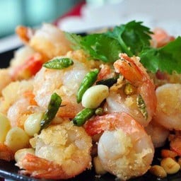 กุ้งผัดพริกขี้หนูสวน