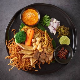 ข้าวซอยแห้งมังสวิรัต