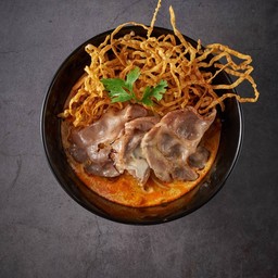 ข้าวซอยหมูนุ่ม