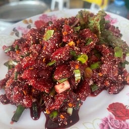 ลาบเลือด