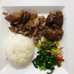 ครัว โรงรส by ข้าวขาหมูไทเลย