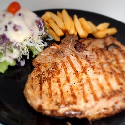 สเต็กหมูพอร์คชอพ