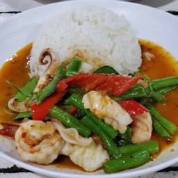 พริกแกงปลาหมึก