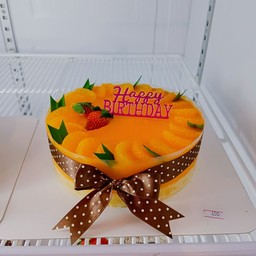 เค้กวันเกิดศรีราชา ชลบุรี By The Black Forest Bakery วัดเขาดินวนาราม