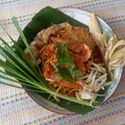 ผัดไทยลิเกร้านน้องแอร์