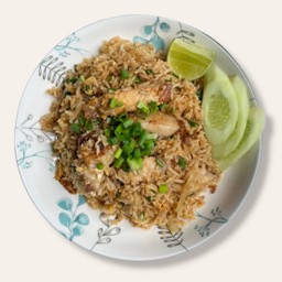 ข้าวผัดหมูกรอบ
