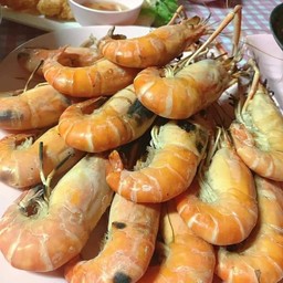 สวนอาหารลำปาวกุ้งเผา  อำนาจเจริญ