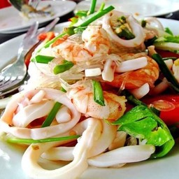 ยำทะเลรวม