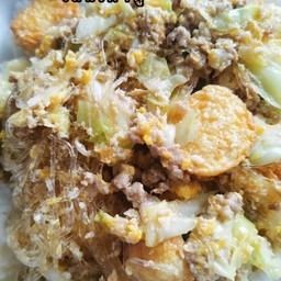 กะหล่ำปลีหมูสับวุ้นเส้นเต้าหู้ใส่ไข่