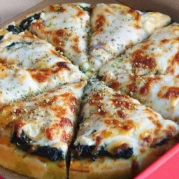 พิซซ่าผักโขม+ชีส