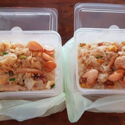 ข้าวผัดแฮมเบค่อน