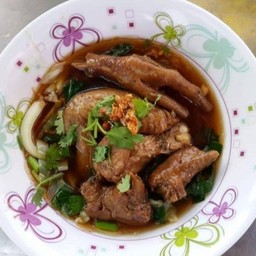 ราชาเตี๋ยวตุ๋น ทุ่งจาน