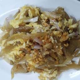 ข้าวไชโป๊วหวานผัดไข่