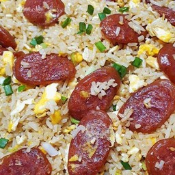 ข้าวผัดกุนเชียง