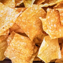 เกี๊ยวกร๊อบกรอบ