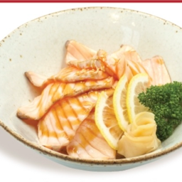 ข้าวหน้าแซลมอนเบิร์น