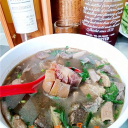 ต้มเครื่องในวัว