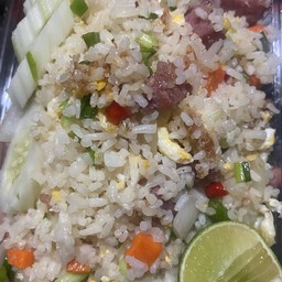 ข้าวผัดแหนม