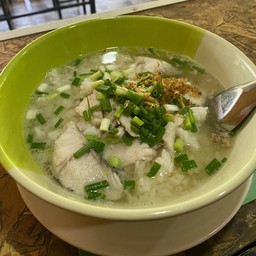 ข้าวต้ม ปลากระพง  ทะเล  กุ้ง  หมึก