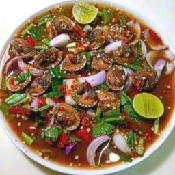 ร้านยำแซ่บทุ่งนิ่งแน