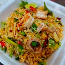 ยายนิด อาหารตามสั่ง