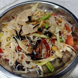 ตำซั่วหมูยอ