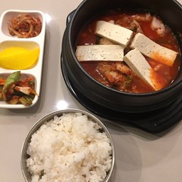 ซุปกินจิใส่หมู ( ฟรีโยเกิร์ต )