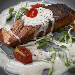 แซลมอน สเต็ก