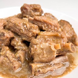ซี่โครงหมูอบขีดละ (ตามน้ำหนัก)