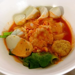ก๋วยเตี๋ยว เย็นตาโฟแห้ง