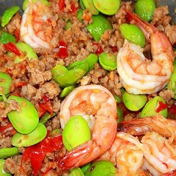 สะตอ ผัดกะปิ - ราดข้าว (เลือกเนื้อสัตว์ตามใจชอบ)