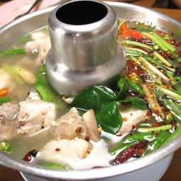 ต้มยำปลาคัง หม้อไฟ
