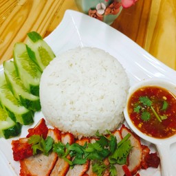 ข้าวหน้าหมูแดง
