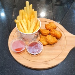 Nuggets & frenchfries