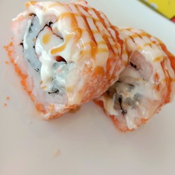 โรลห่อปูอัด