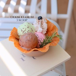 Crispy Bowl Waffle