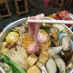 ชาบูมิดไนท์-นครสวรรค์