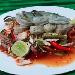นู๋เฟิร์นส้มตำจี๊ดจ๊าดยำแซ่บนัว
