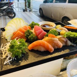 Studio Sushi @ถนนเทพอนุสรณ์