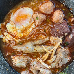 ก๋วยจั๊บญวนแซ่บคัก