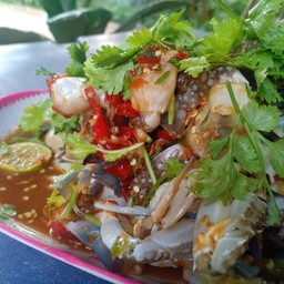 ยำปูม้าสด