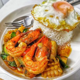 ข้าวเครื่องแกงทะเล